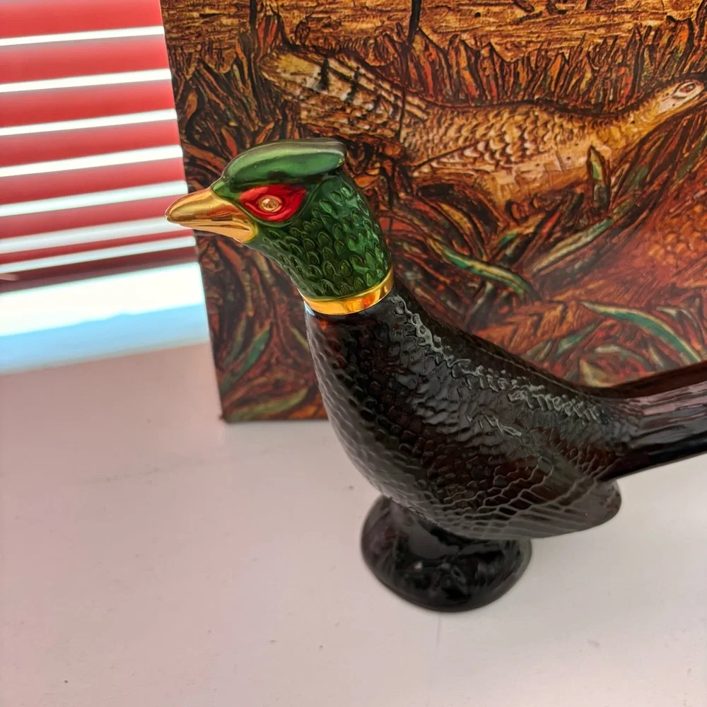 💚Avon Vintage Pheasant Decanter